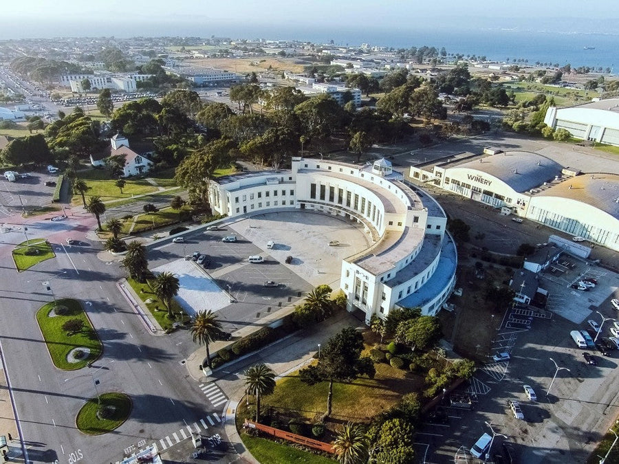 A Local’s Guide to Spending an Afternoon on Treasure Island SF