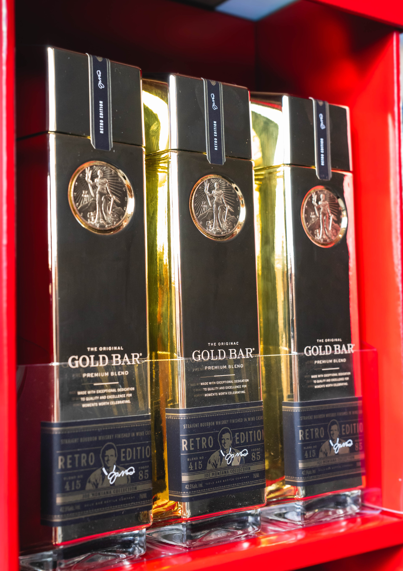 Gold Bar Whiskey Retro Edition - Joe Montana Collection